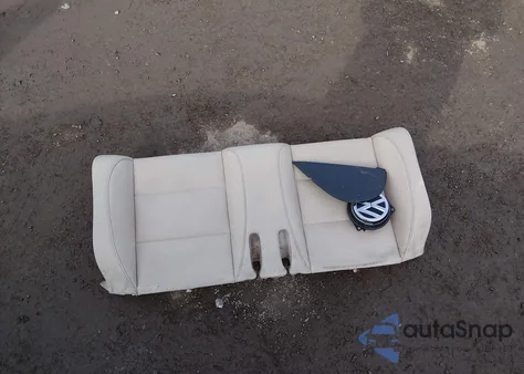 2010 Volkswagen Eos Komfort z USA, uszkodzony, nr VIN WVWBA7AH6AV020972